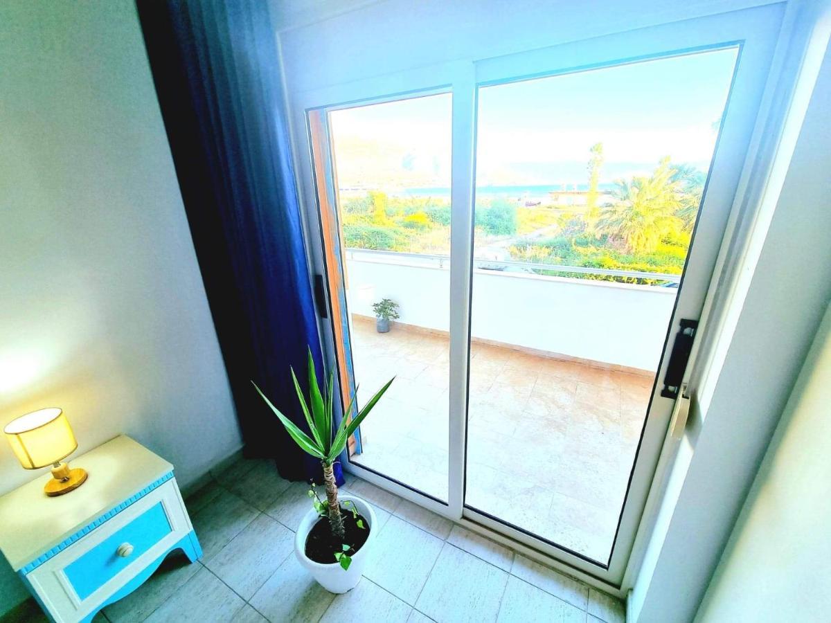 Sea Apartment *