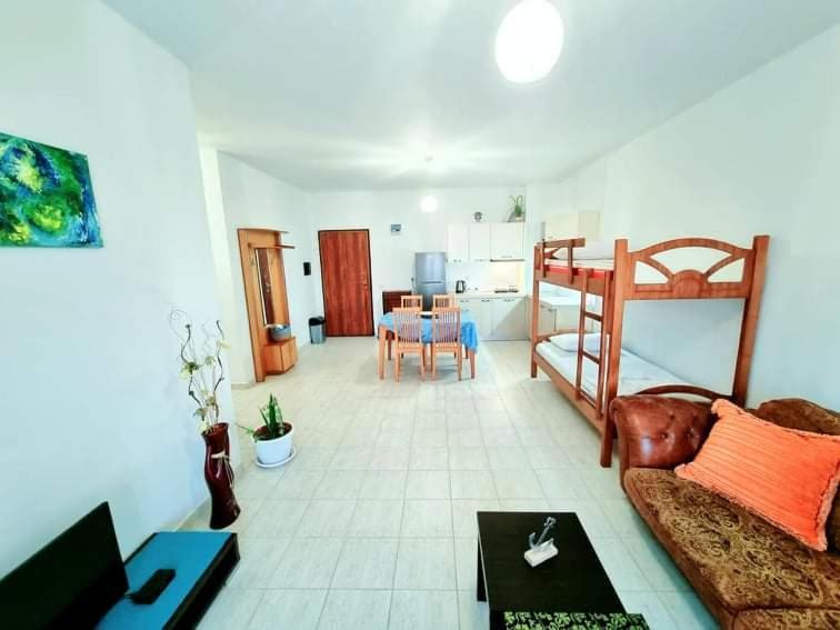 Sea Apartment